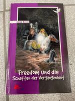 Freedom und die Schatten der Vergangenheit (Pony Club)