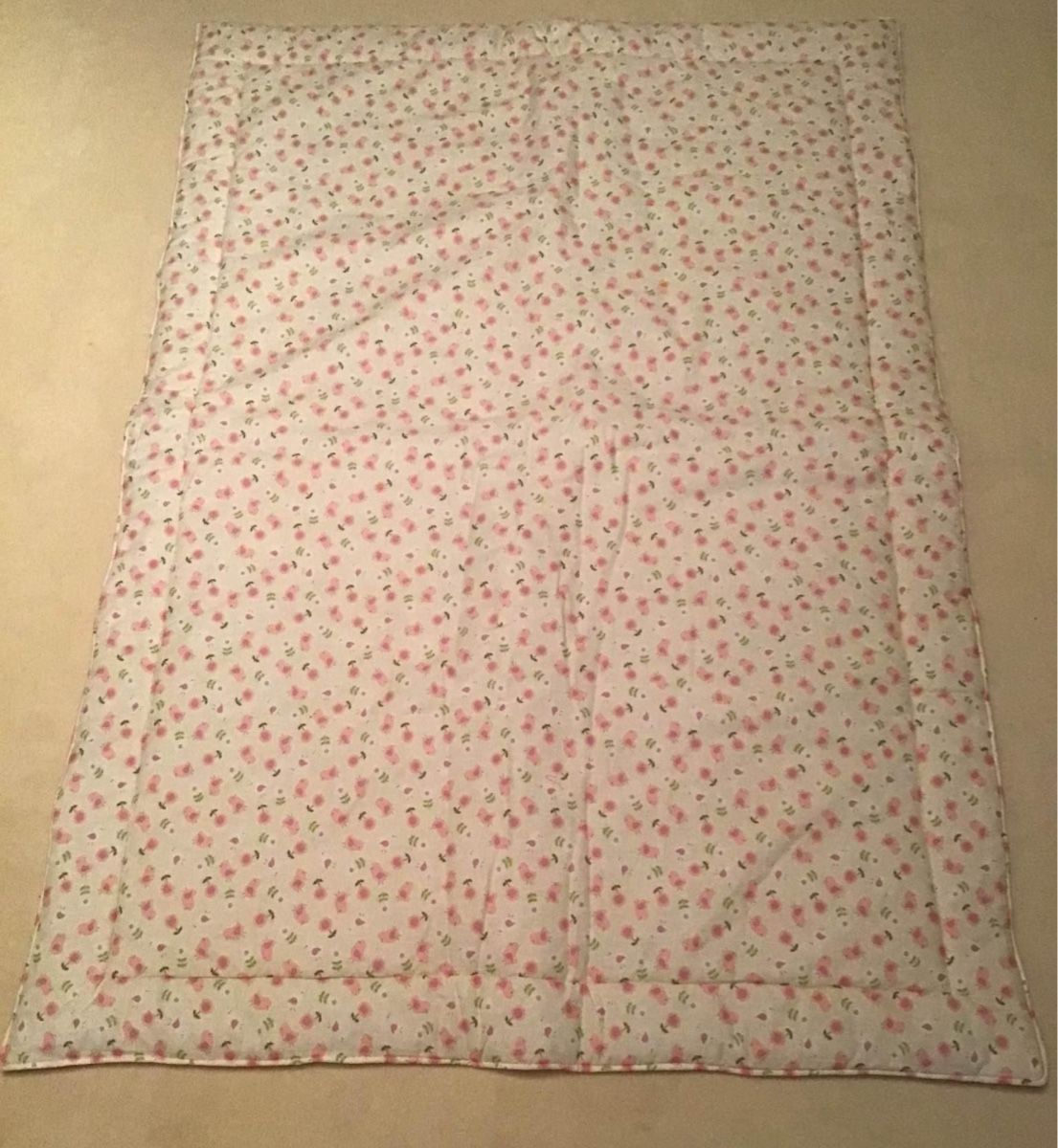 Coperte: Handgemachte Babydecke / Krabbeldecke Patchwork rosa neu – Nuovo (secondo la descrizione) da Buchs AG venduto da Dasmusstduhaben 2