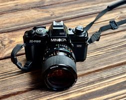 MINOLTA X-700  MPS Analog Spiegelreflexkamera mit Zubehör