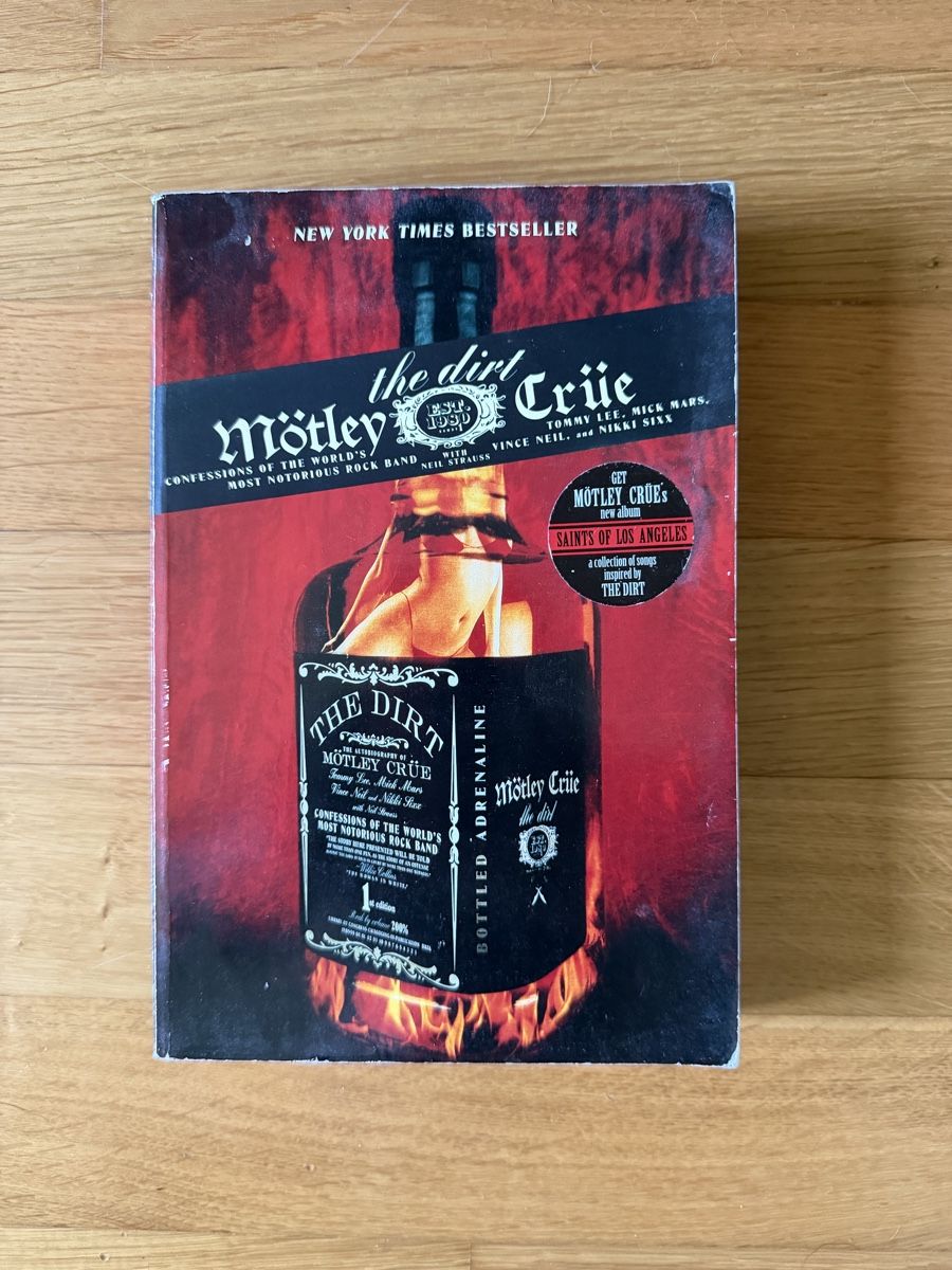 Libri: The Dirt!!! Mötley Crüe – Usato da Dübendorf venduto da lui_l6j8
