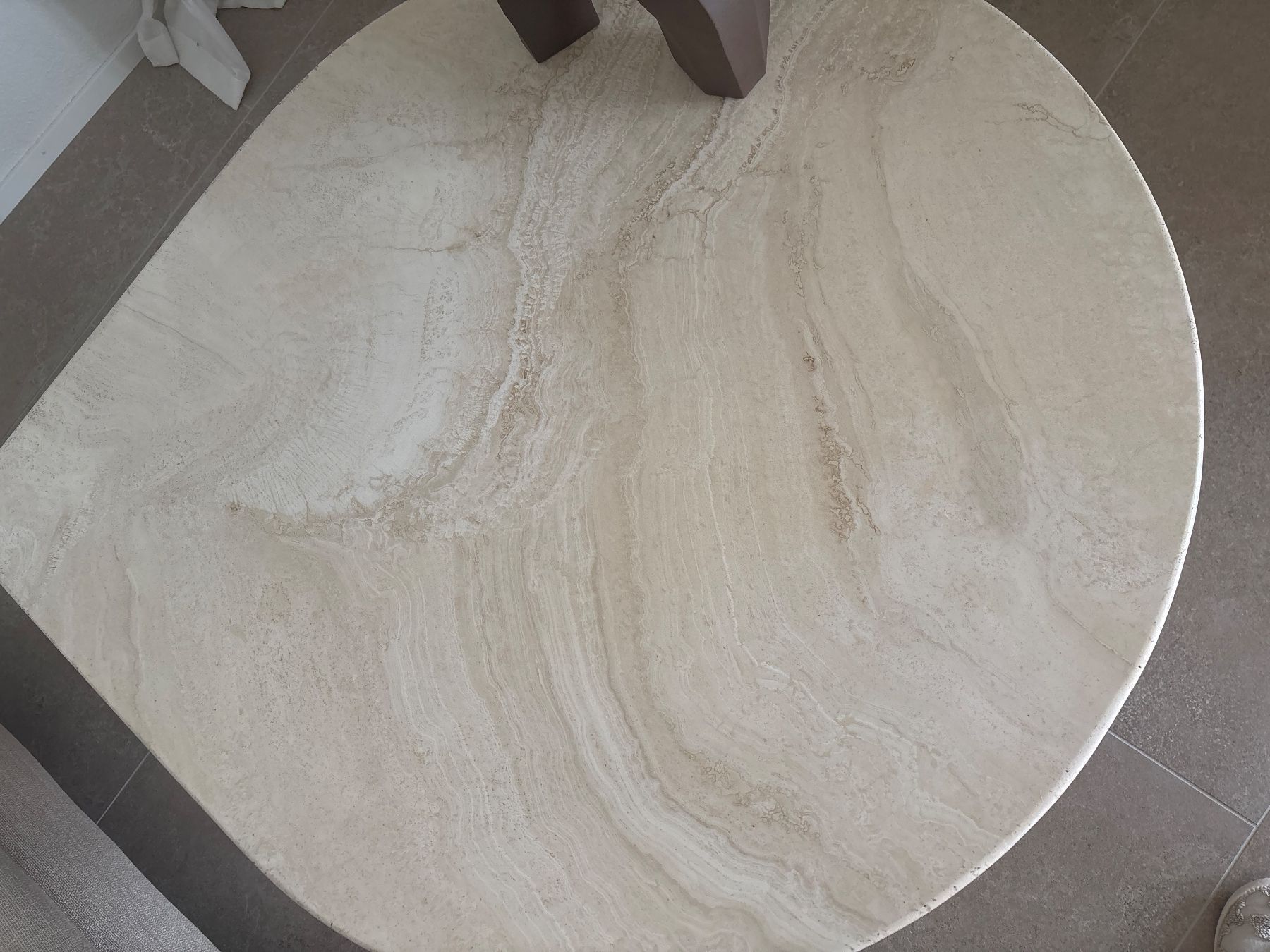 Tables: Travertin Stein Couchtisch Coffeetable beige – D'occasion à Zürich par car_9sdb 5