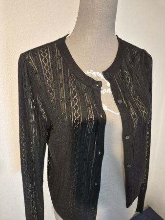 Strickjacke MNG schwarz Lochmuster Grösse M guter Zustand