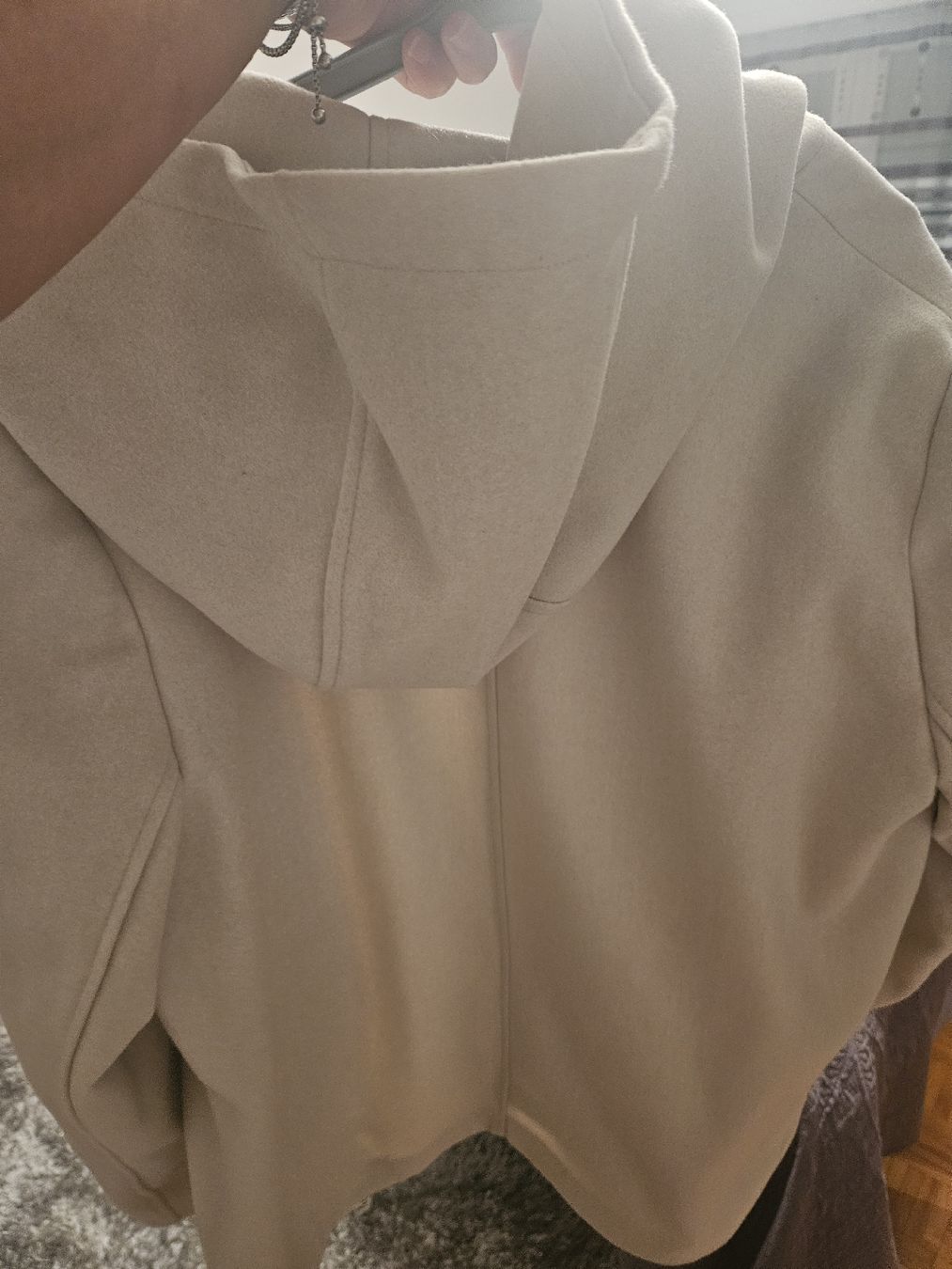 Cappotti: manteau courte avec capuche – Usato da Savigny venduto da vei_8t66 3