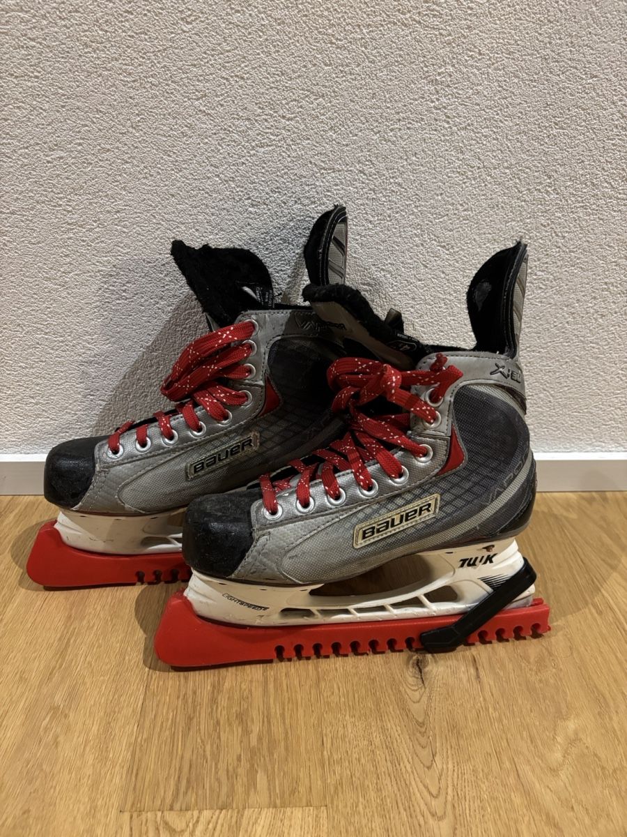 Bauer Schlittschuhe: Patins à glace Bauer Supreme – Gebraucht aus Mur (Vully) FR von lea_rsw7