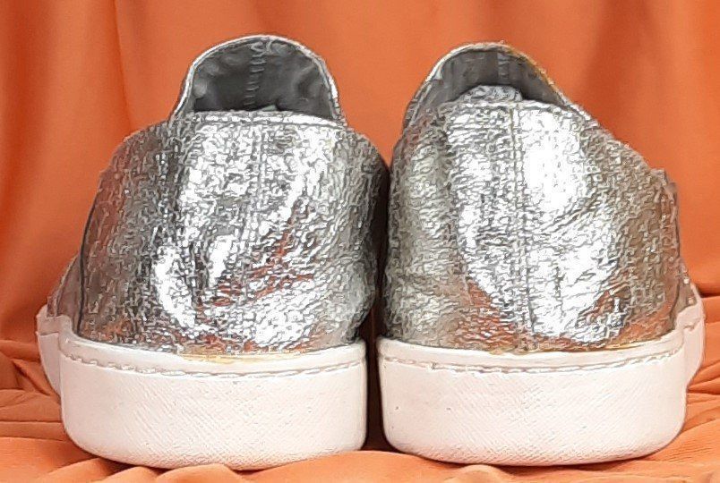 Tamaris Scarpe da donna: TAMARIS Slipper Mit Glitzer Gr.40 – Nuovo (secondo la descrizione) da Seuzach venduto da VT-Collections2 1