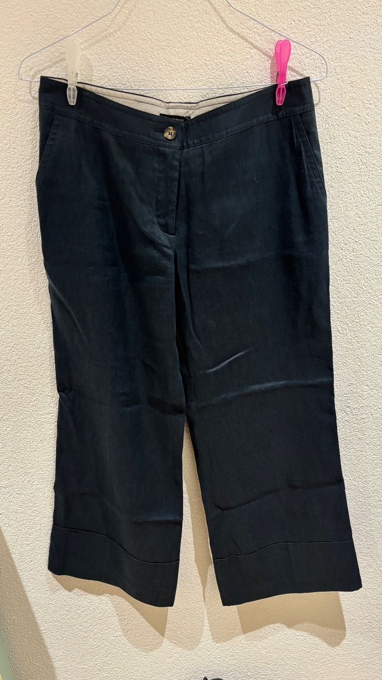 Tara Jarmon Pantaloni: Marlene Hose Tara Jarmon – Nuovo (secondo la descrizione) da Uitikon Waldegg venduto da Thefateofophelia