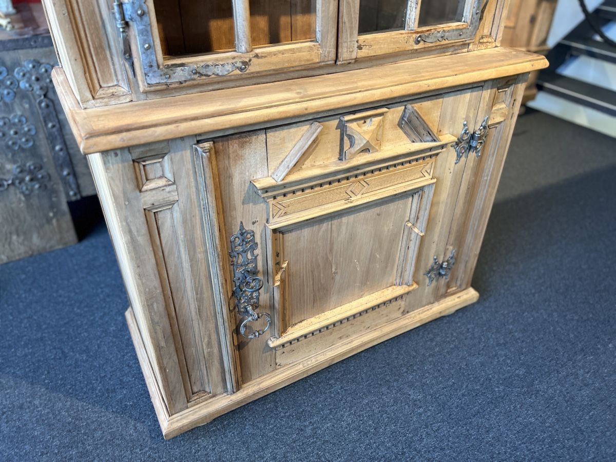 Vetrine: Vitrine Renaissance – Usato da Gossau SG venduto da Keller-Antiques 2