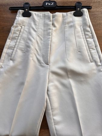 ZARA high waisted Stoffhose beige Gr. XS