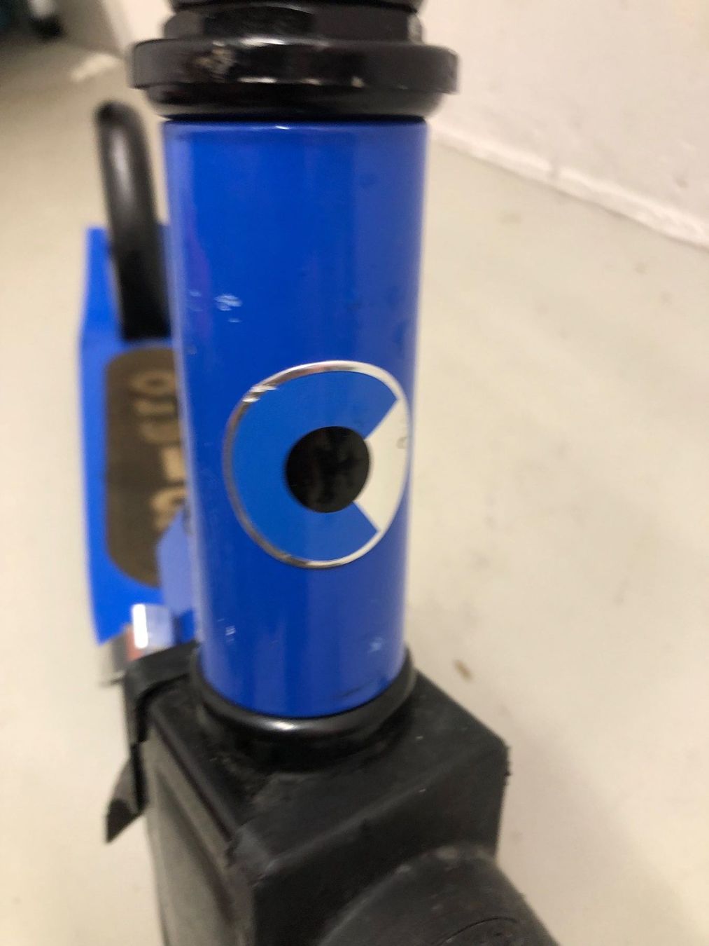 Micro Kickboard: Micro Kinderroller, Top Zustand, blau! – Usato da Frauenfeld venduto da ger_8xzk 5