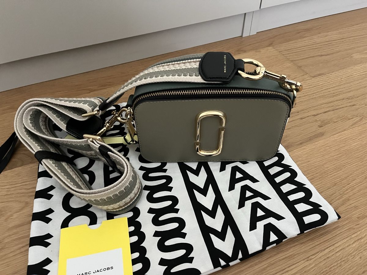 Marc Jacobs Sacs femmes: Marc Jacobs Snapshot – Neuf (Voir description) à Salgesch par ala_8nfp