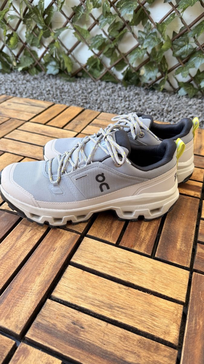 On Damenschuhe: On Cloudrock Low Waterproof Gr. 39 – Neu (gemäss Beschreibung) aus Auw von lili_jos 4