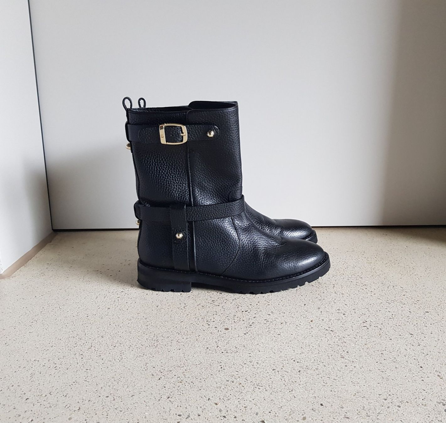 Aigner Scarpe da donna: Aigner Lederstiefeletten Grösse 38 – Usato da Basel venduto da chien008