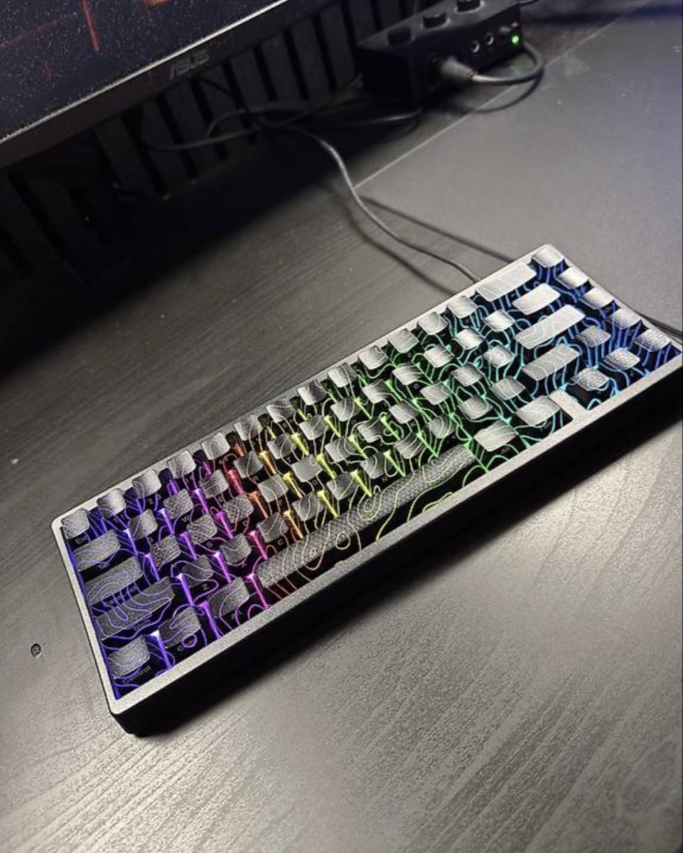 Tastiere: Gaming tastatur xvx 67 – Usato da Oberrohrdorf venduto da tech.inventory 3