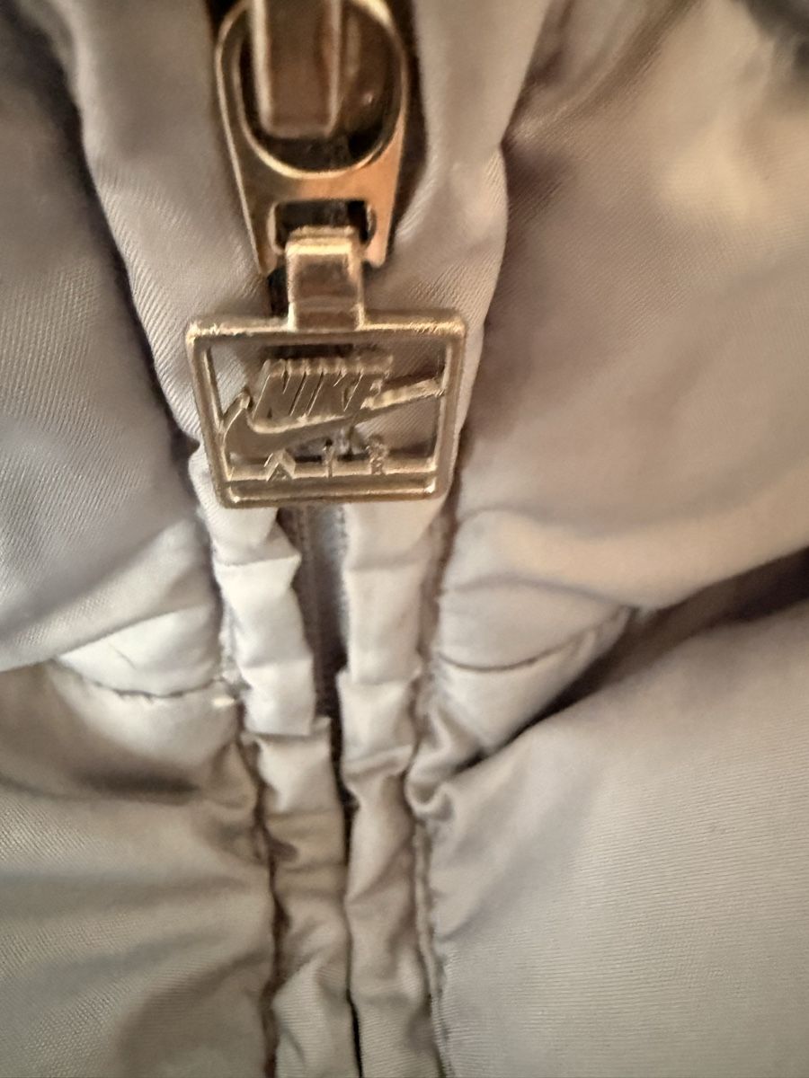 Nike Giacche: Nike Vintage Puffer Jacket – Usato da Gümligen venduto da Reist_Atelier 3