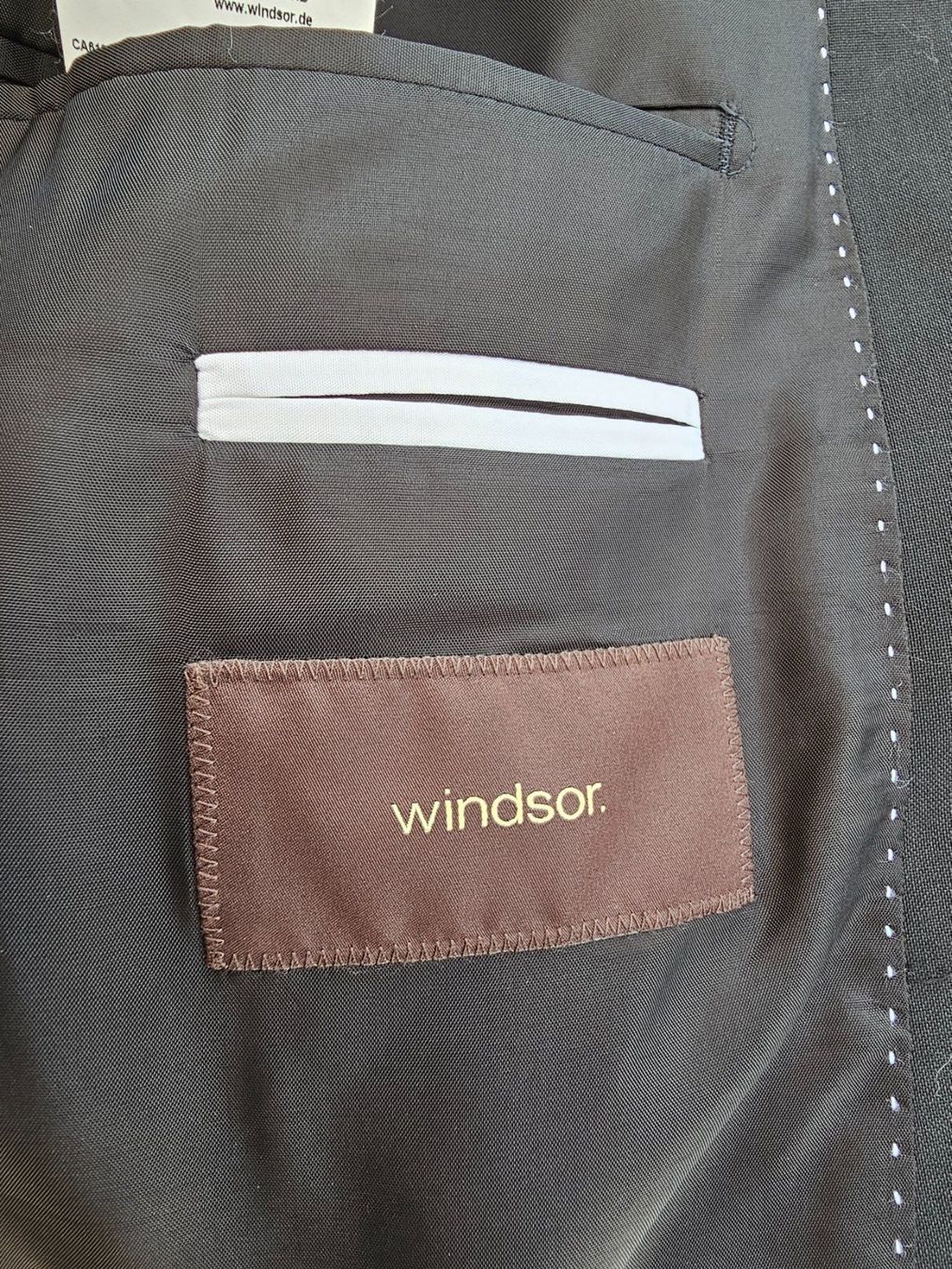 Windsor Completi: Herrenanzug Windsor – Nuovo (secondo la descrizione) da Sirnach venduto da windrad65 4
