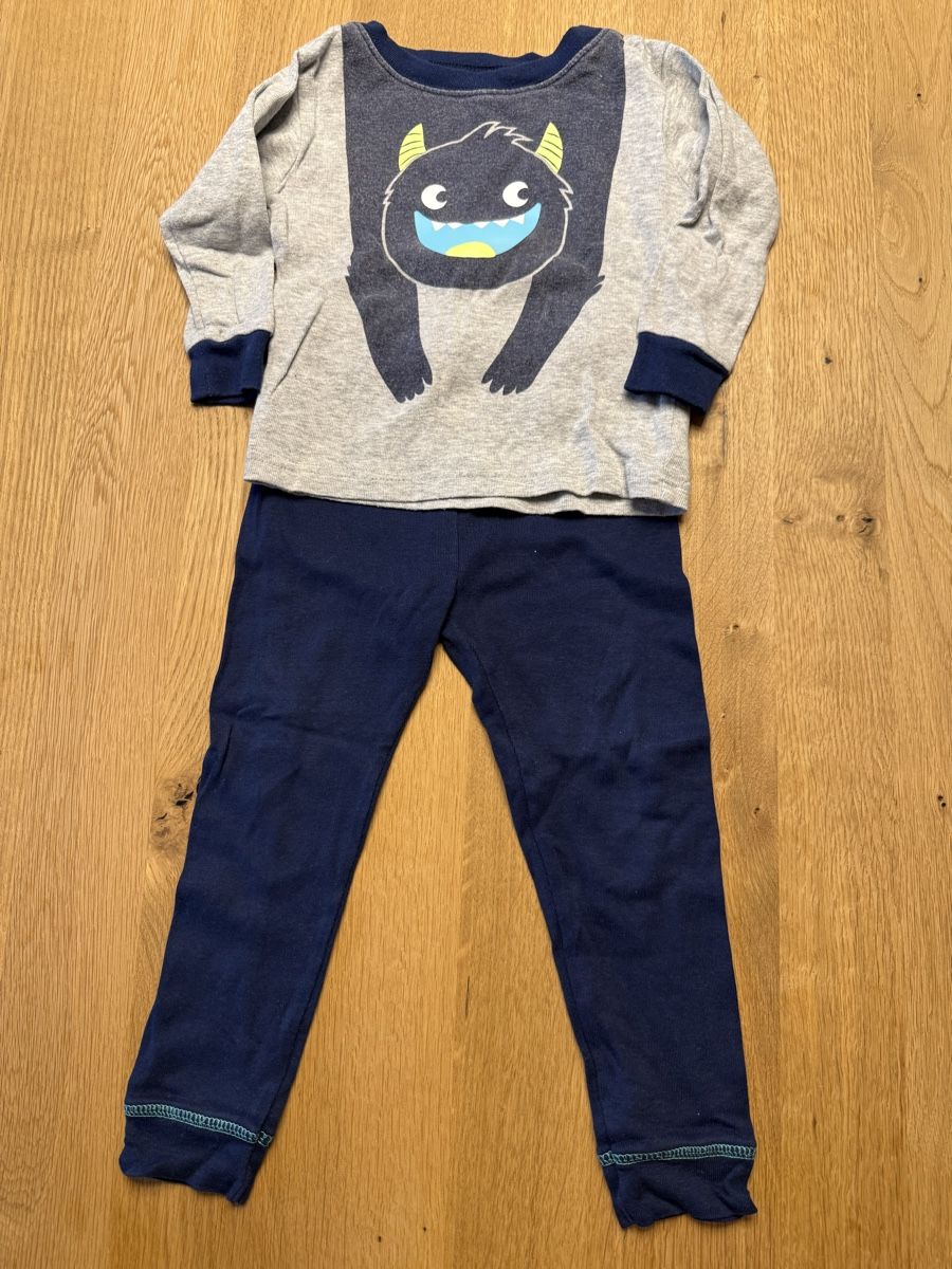 Carter's Pigiama & Simili: Pyjama Monster von Carters Grösse 18M – Usato da Goldswil venduto da Fisel