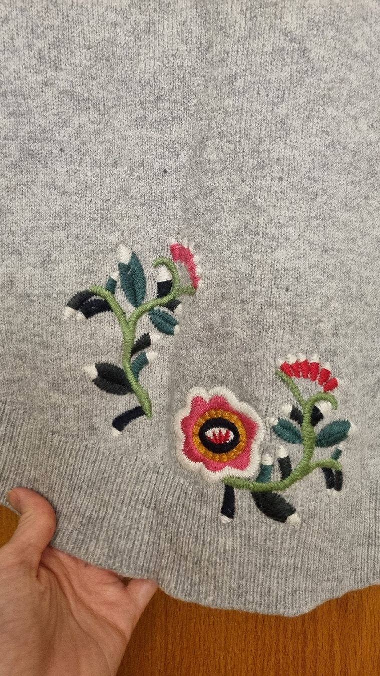 Lieblingsstück Maglioni & Felpe: Lieblingsstück! Wunderschöner bestickter Pullover, Gr. 34 – Usato da Oftringen venduto da MalousAllerlei 9