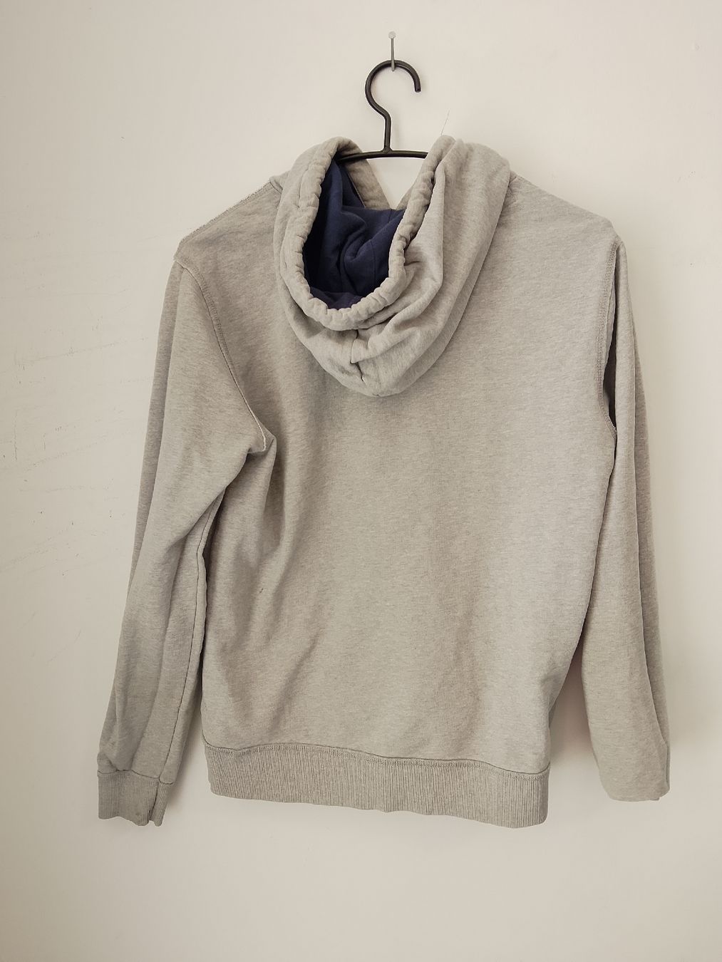 Tommy Hilfiger Maglioni & Felpe: Vintage Hilfiger Hoodie gr.M – Usato da Biel/Bienne venduto da Vintage-timearts 2
