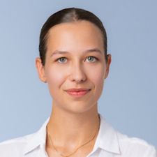 Profile image of Zoe.E
