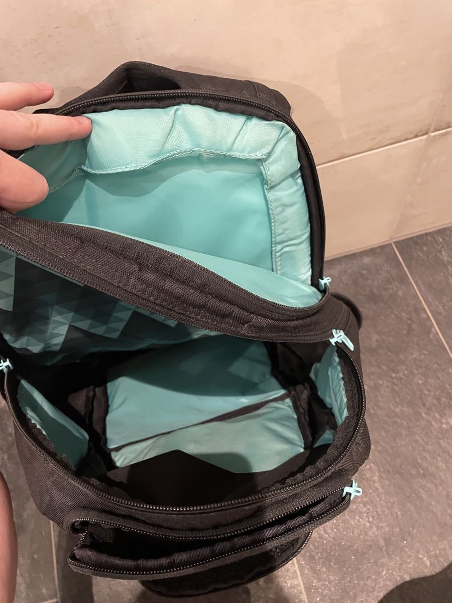 Dakine Rucksäcke: Dakine Schultasche – Gebraucht aus Oberentfelden von 11philipp 3
