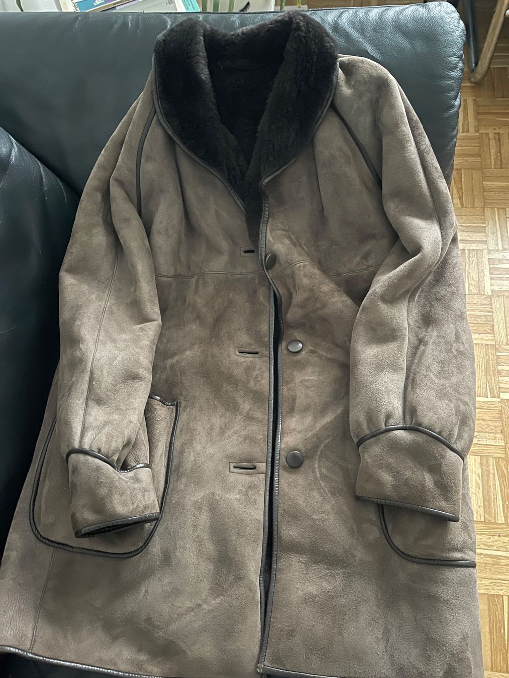 Mäntel: Winter Mantel Leder – Neu (gemäss Beschreibung) aus Hinterkappelen von lid_9h7j
