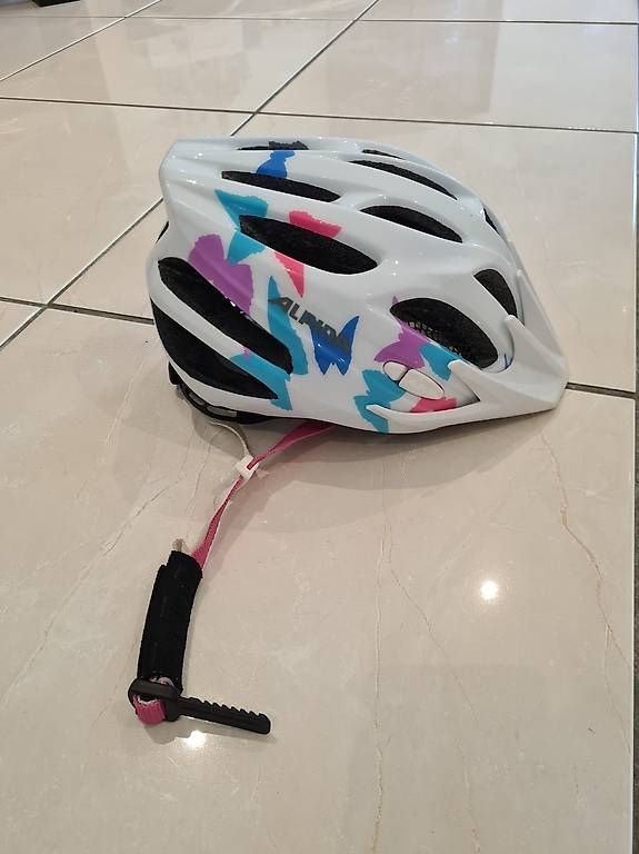 Alpina Caschi: Alpina Velo-Helm Gr. 50-55 Cm – Usato da Erlen venduto da danilo1701