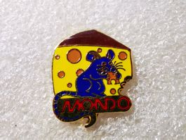 Ansteckpin 24: Mondo