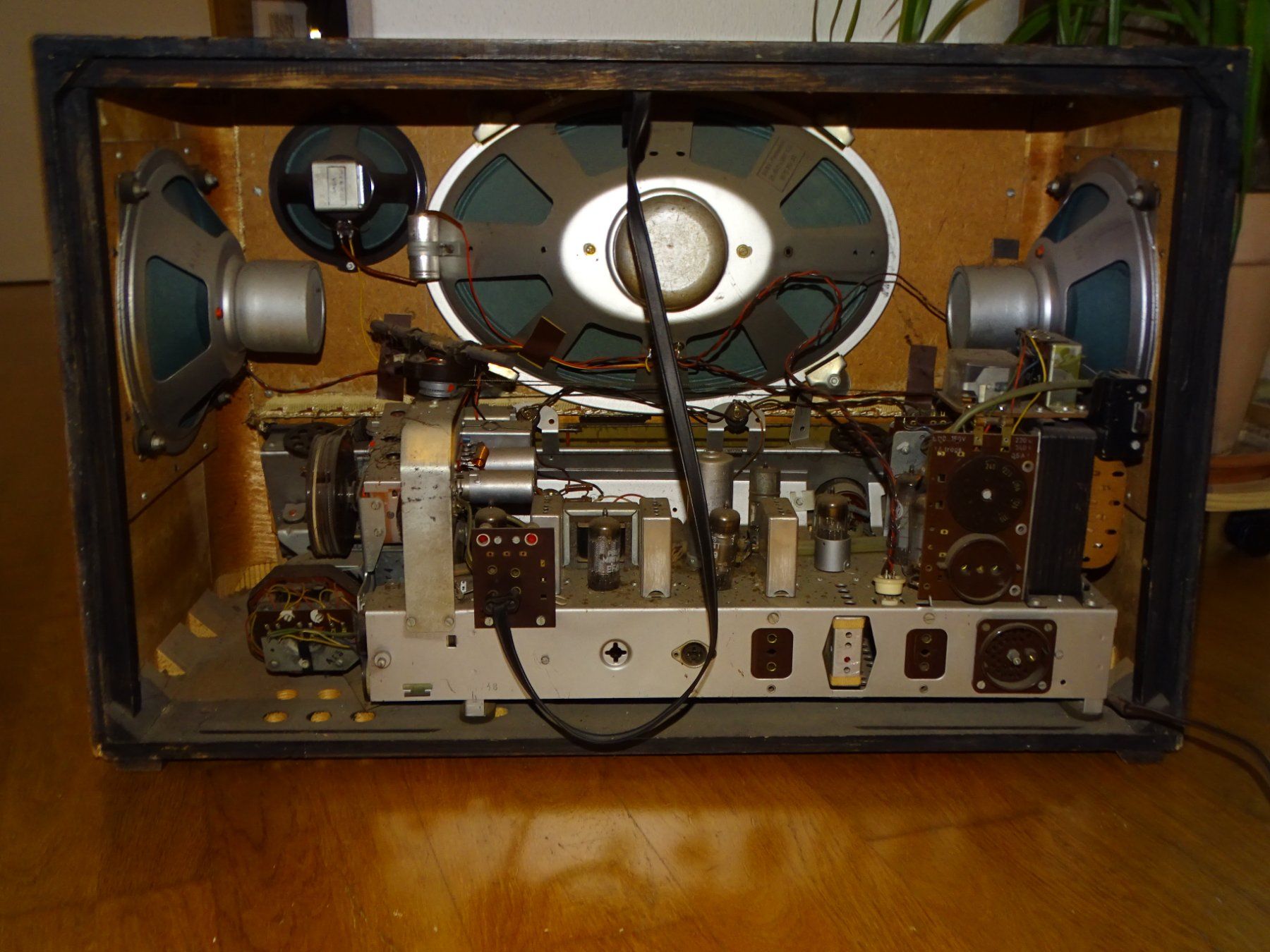 Saba Radios: Saba Freiburg 7 – Defekt aus Hirzel von Musicman03 5