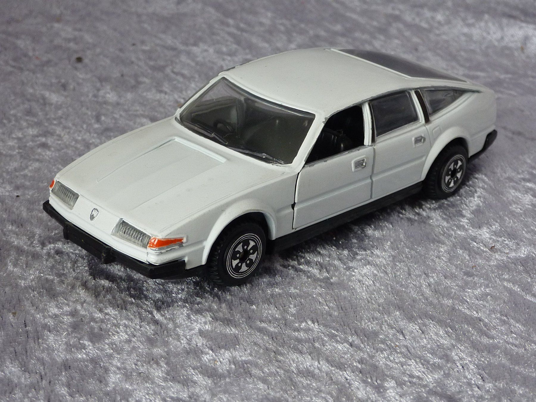 Dinky Toys Modellini d'auto: Rover 3500 Vitesse – Usato da Dürrenäsch venduto da modellautos4you