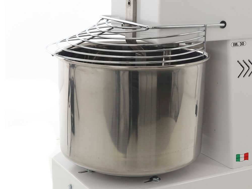 Elettrodomestici da cucina: Professioneller Spiralkneter Famag IM 30 – Nuovo e nell'imballaggio originale da Bottighofen venduto da zaap 7