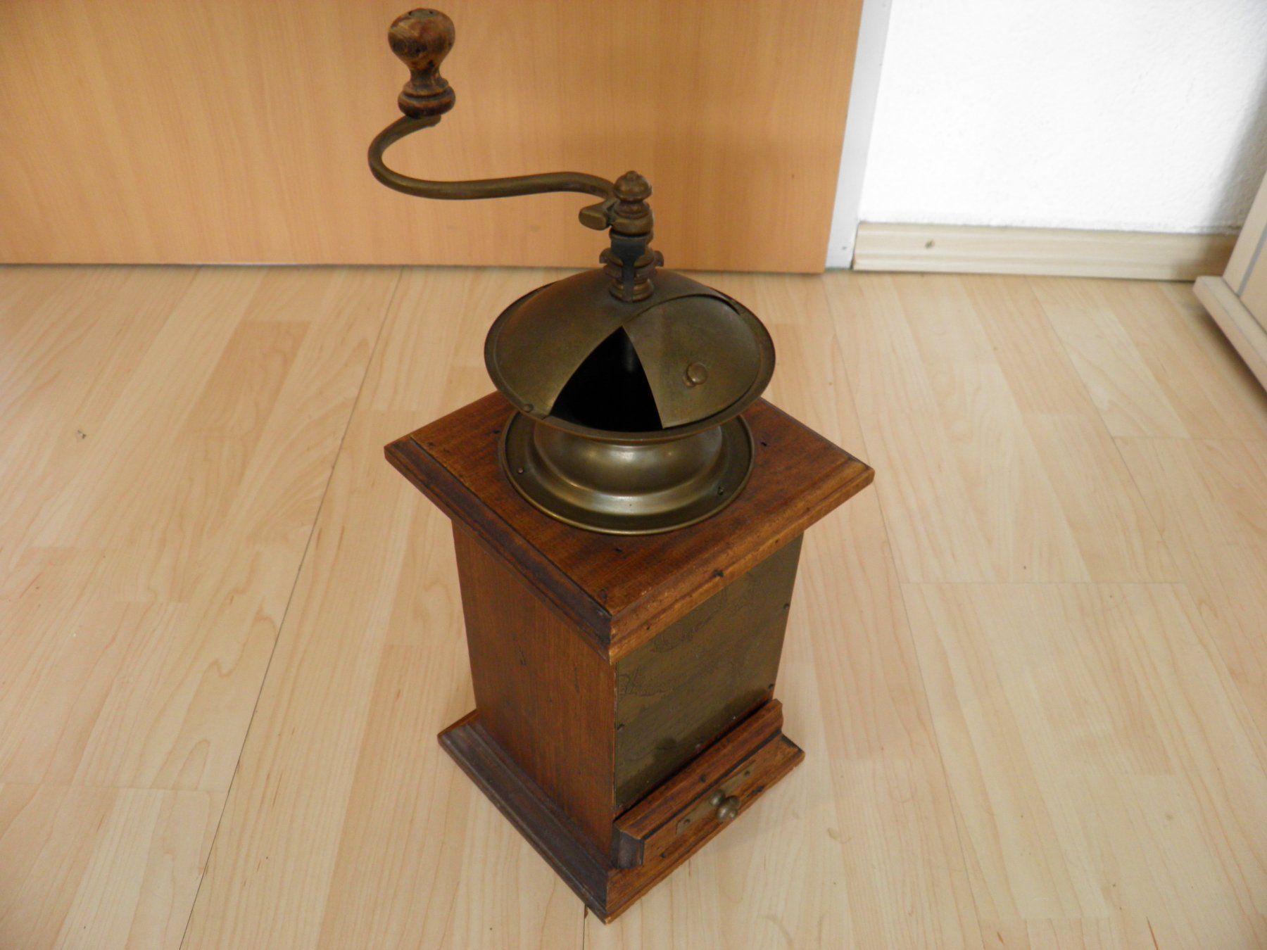 Elettrodomestici da cucina: Vintage Kaffeemühle – Usato da Triesen FL venduto da Trigon 7