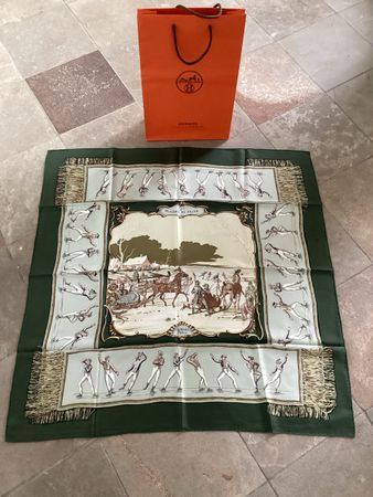 Hermés Paris, Seidenfoulard 