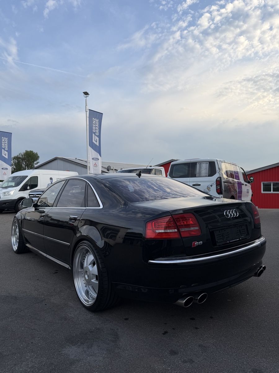 Audi Autos: Audi S8 V10 - Facelift – D'occasion à Bronschhofen par SezoCarsector 3