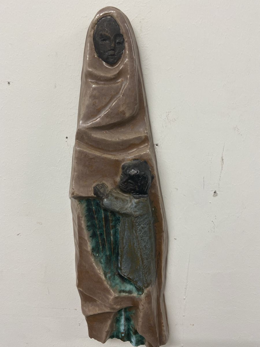 Sculture & Statue: Keramik Relief, Mutter mit Kind – Usato da Dietikon venduto da brocki-eyra 3