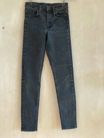 Jean COS high rise skinny crop 25