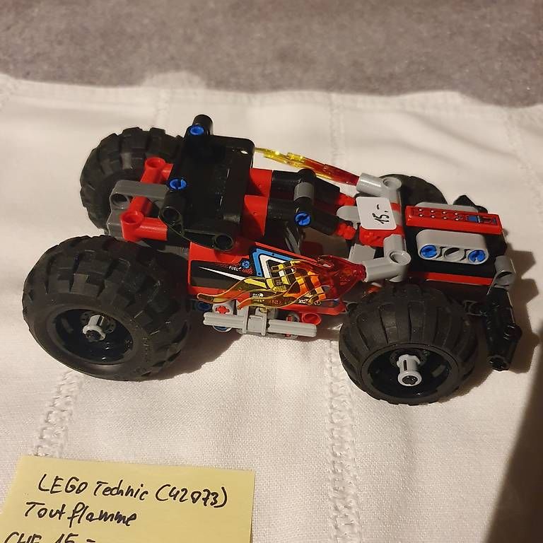 Kit di costruzioni: LEGO Technic 42073 BASH!  voiture rétrofriction – Usato da Corcelles-le-Jorat venduto da Fashion_Unfold 1