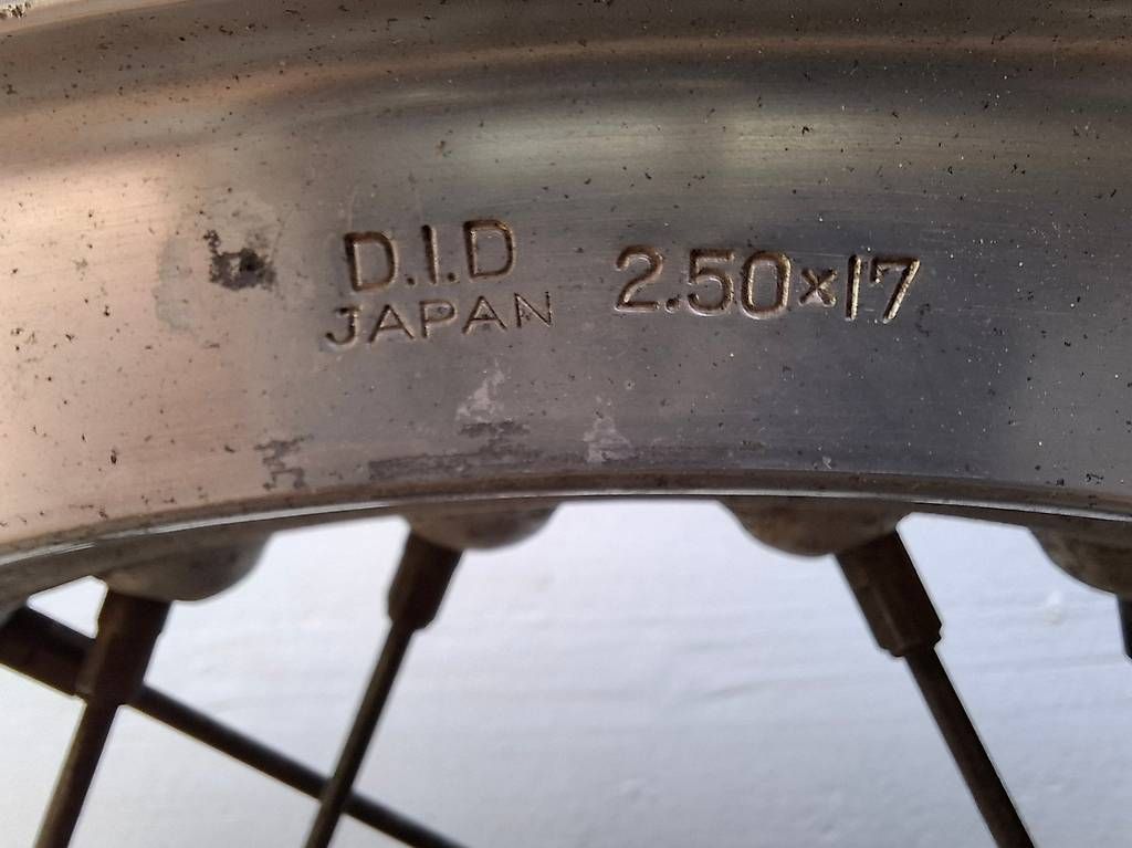 Honda Pneumatici & Ruote complete: Honda GL 1000 Hinterrrad – Usato da Ebmatingen venduto da Moto42 3