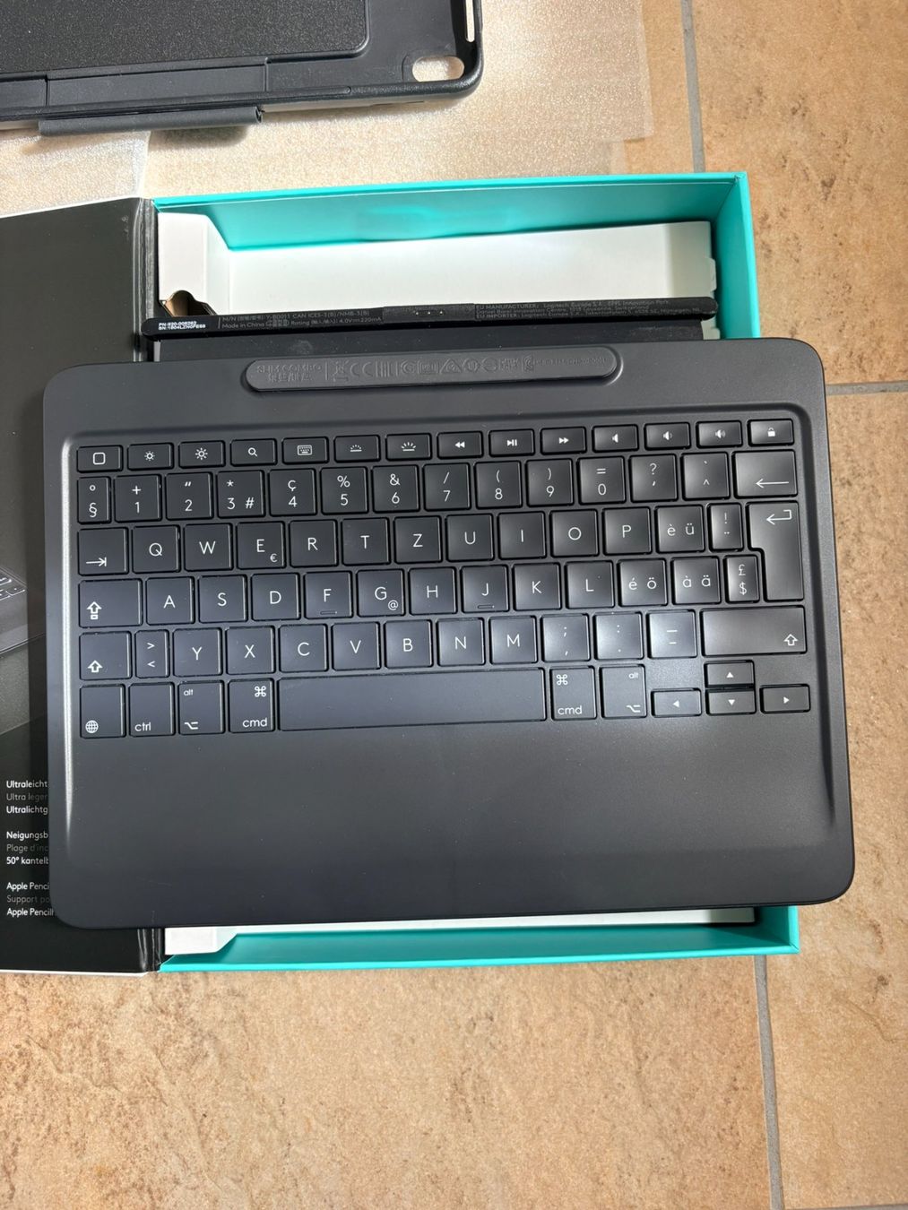 Logitech Tastaturen: Logitech - Slim Combo Ipad Pro 10.5 – Neu (gemäss Beschreibung) aus Chatel-St-Denis von Yopcath 3