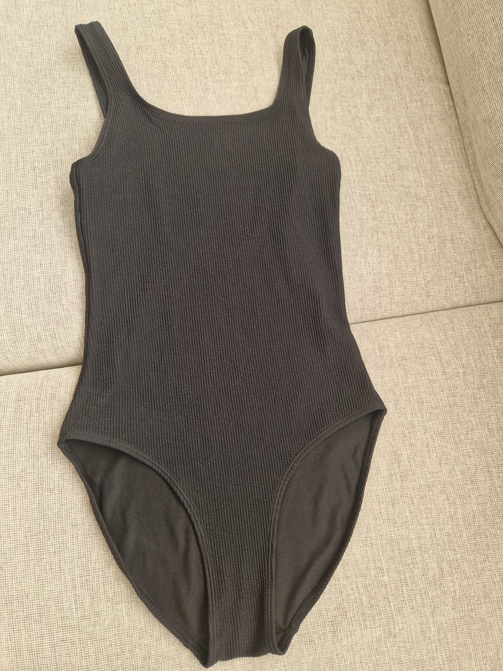 H&M Costumi da bagno & Bikini: H&M Badeanzug, schwarz, neu, Gr. 164 oder S – Nuovo (secondo la descrizione) da Erlinsbach SO venduto da ULIKH