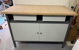 Stabile Werkbank Metall mit 2 Schubladen + Unterschrank