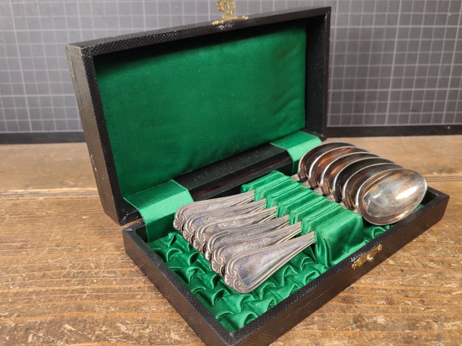 Cucchiai: Wunderschöne alte versilberte Löffel 90/18 – Usato da Gelterkinden venduto da MYSTOREFORYOU4460
