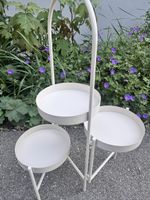 Blumenständer beige 3 - kann man verschieden aufstellen 