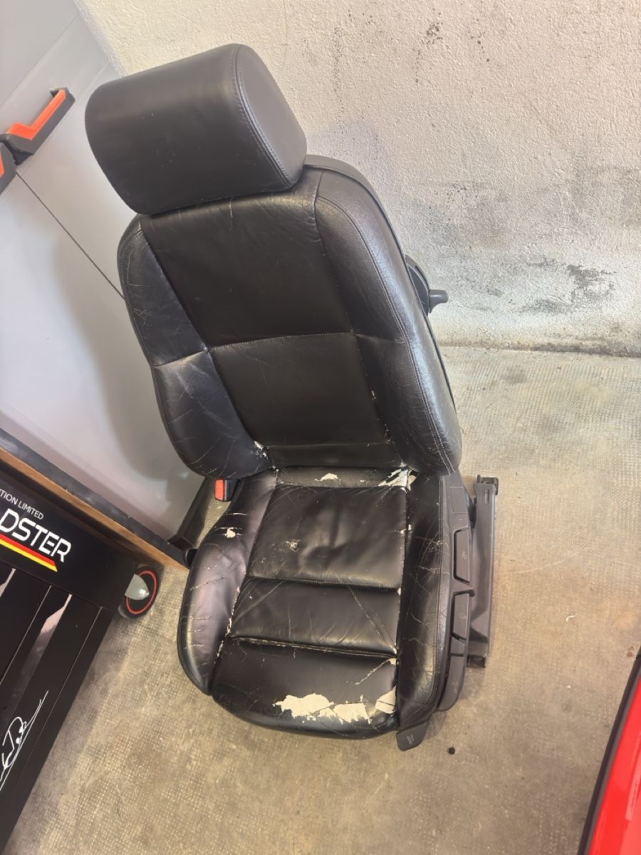 BMW Toutes les pièces auto: Sièges bmw e36 pack M  – D'occasion à Chézard-St-Martin par Quimjorge21 5