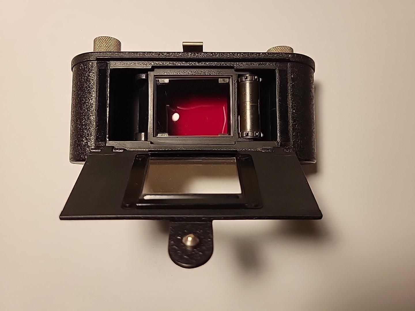 Leitz Laboratorio & Camera oscura: Leitz ELDIA 35mm Kontaktkopiergerät Wetzlar #350 – Usato da Dachsen venduto da MacheSache 1