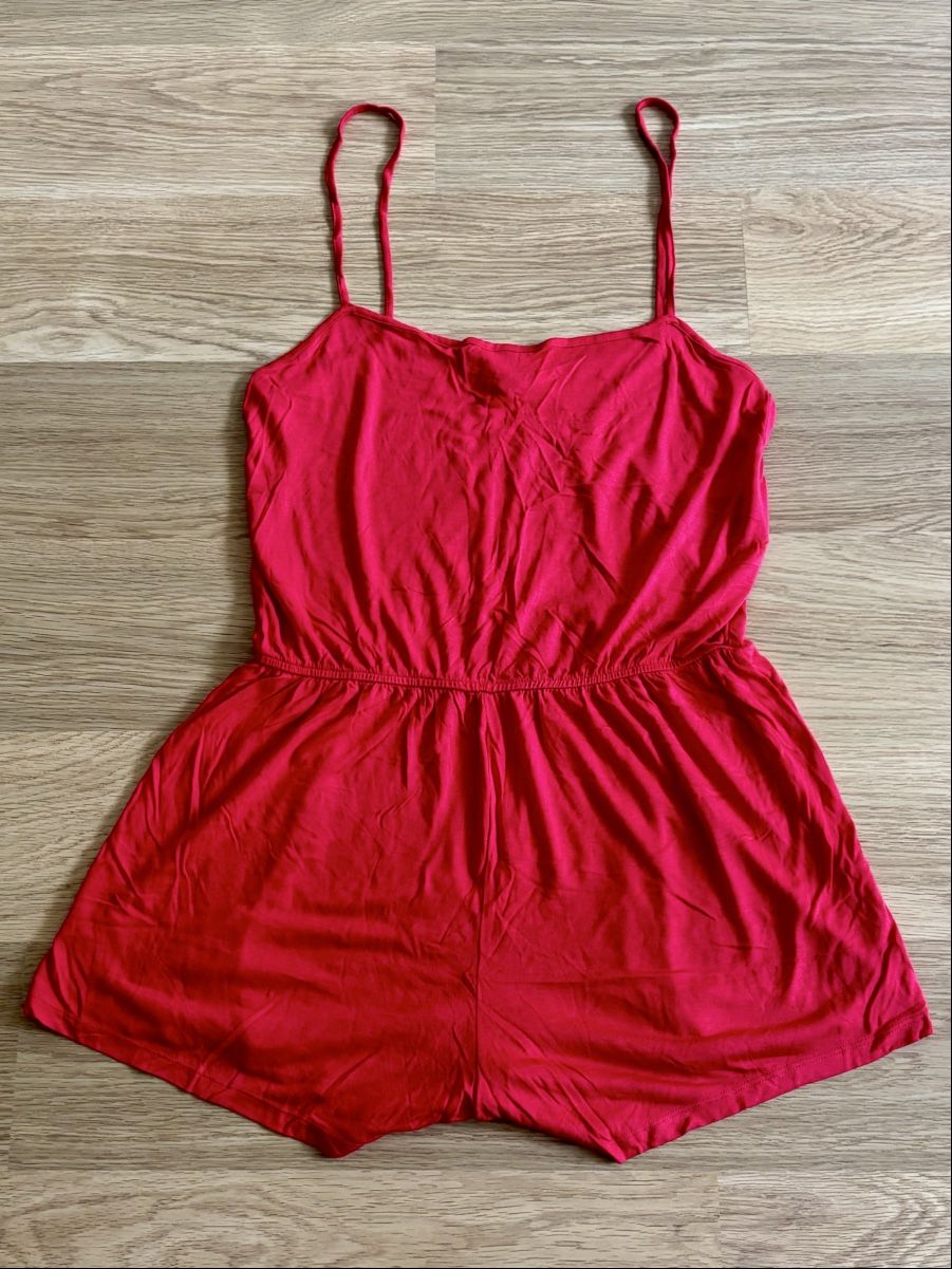 H&M Tute: H&M Jumpsuit neu mit Etikett! – Nuovo e nell'imballaggio originale da Baden venduto da Tiffany6878