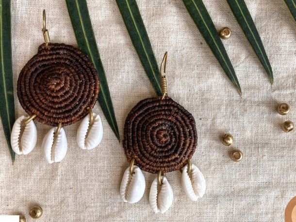 Orecchini pendenti & Orecchini a lobo: Sommer Boho Ohrringe Muscheln, handgemacht, Makrame, Shell – Nuovo (secondo la descrizione) da Wettingen venduto da JasminL92-3