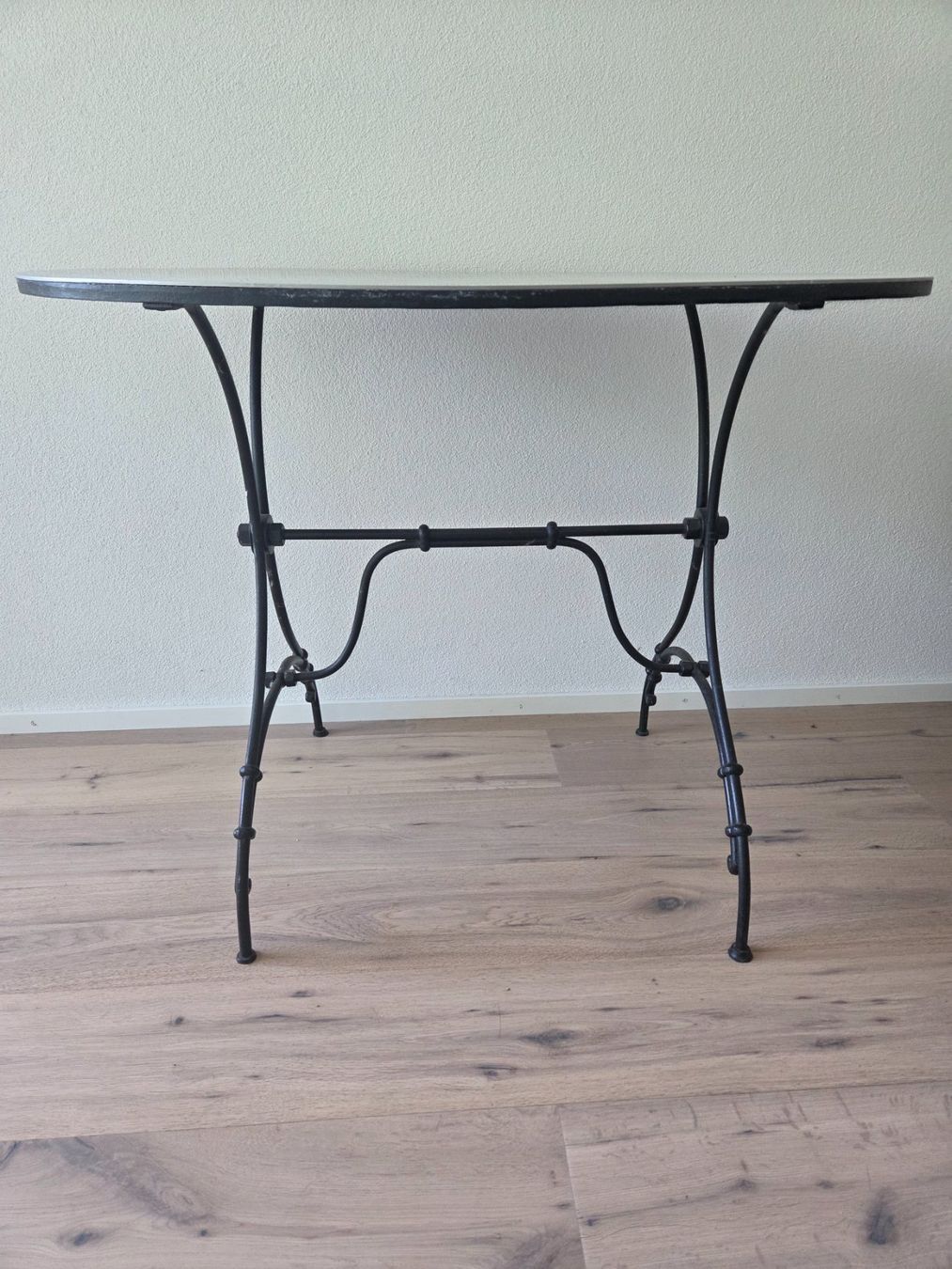 Tables: Gartentisch Top – D'occasion à Gersau par pd-design-and-art