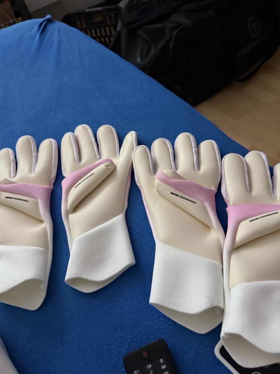 Handschuhe & Handstulpen: Fussball Torhüterhandschuhe Gripmode Size 11 – Neu (gemäss Beschreibung) aus Wohlenschwil von michi9999 1