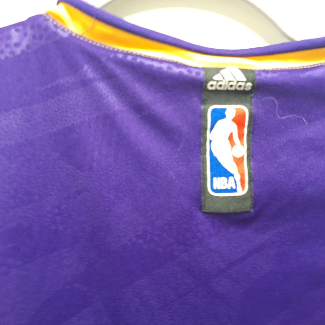 Leibchen & Hosen: Adidas Lakers training trikot S – Gebraucht aus Bellinzona von LA-ropa-de-Juan 7