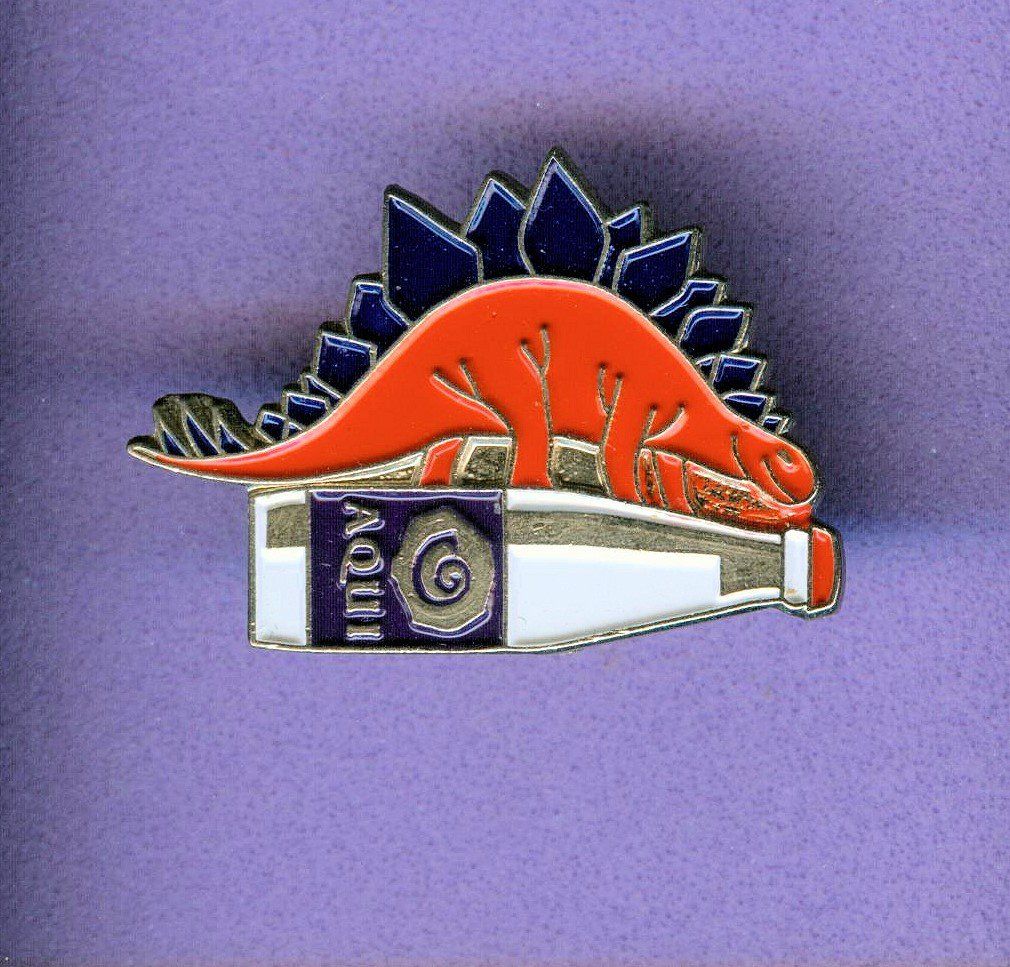 Placchette & Badge: AQUI  Mineralwasser  DINO – Usato da Winterthur venduto da Sammleroase